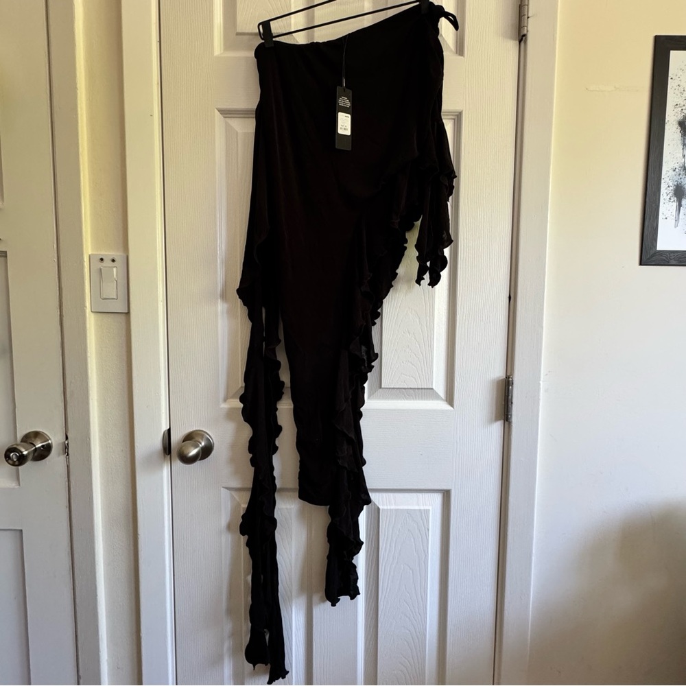 Sexy Ruffle Skirt size XL NWT Girls night out grunge witchy
